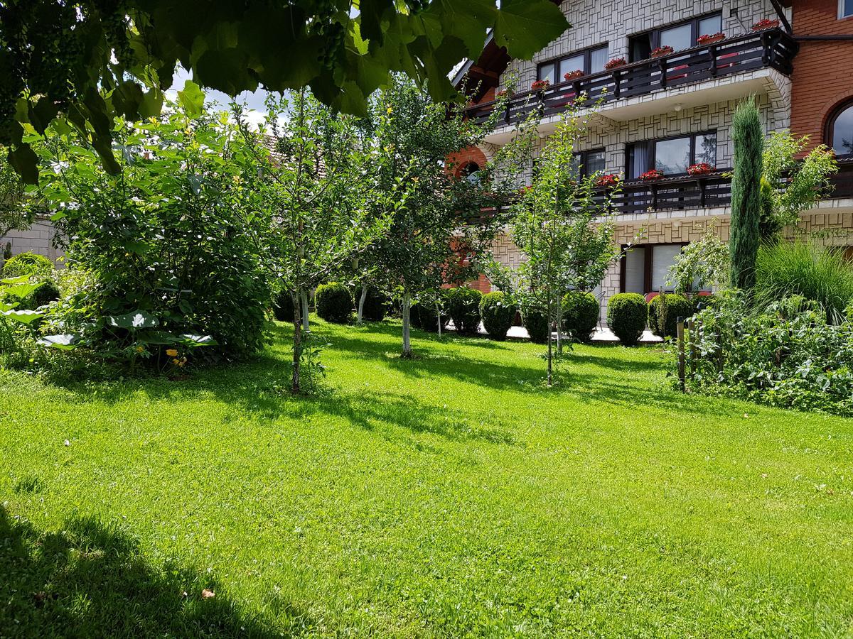 Apartment Paradise Enver Dubrave Gornje Ngoại thất bức ảnh